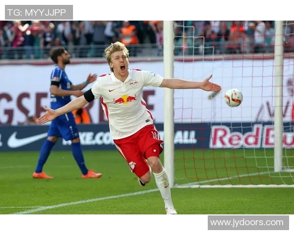 德甲激战莱比锡点球大战险胜那不勒斯全场沸腾精彩集锦回顾