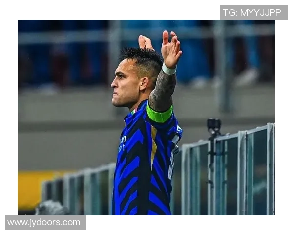 意甲焦点战巴萨与国米激战成平局补时进球引发全场狂欢