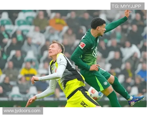 世界杯决赛回顾拜仁绝杀多特蒙德引发全场狂欢与热议